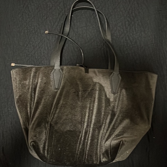 Guess embroidered tote bag - Picture 2 of 7